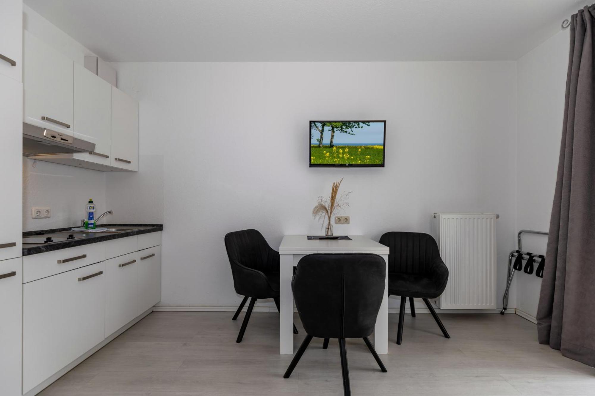 Hotel Zur Traube Ostseebad Kühlungsborn 외부 사진