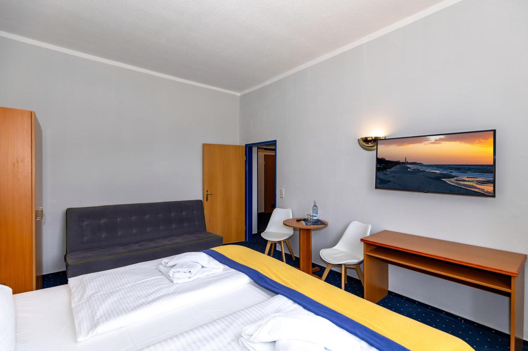 Hotel Zur Traube Ostseebad Kühlungsborn 외부 사진
